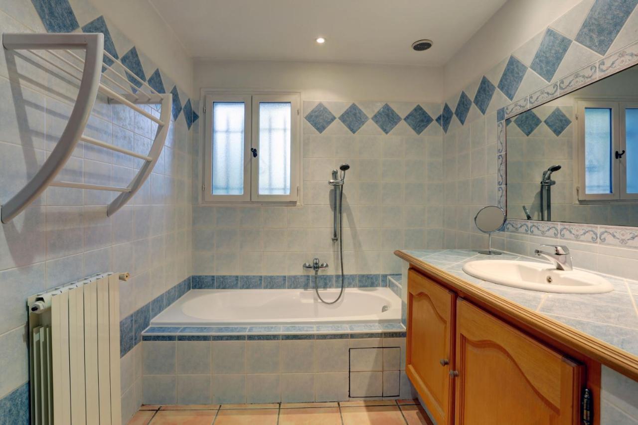 Villa De Charme, 8 Pers, Climatisee, Piscine Chauffee, Calme Garanti Roquebrune-sur Argens Εξωτερικό φωτογραφία